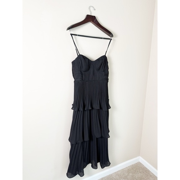 NWT Lulus Cascading Crush Black Tiered Bustier Midi Dress Large - Picture 9 of 15